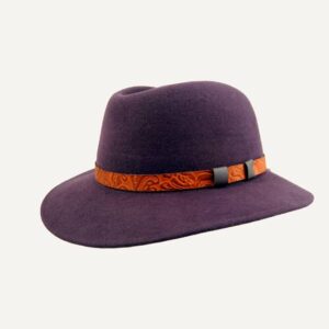 sombrero mujer de ala ancha y correa morado