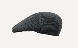 gorra gris
