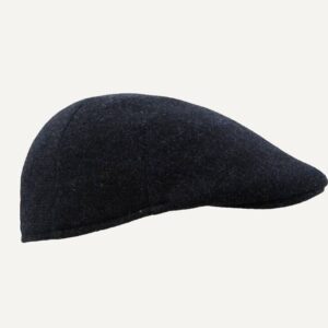 gorra azul muy ajustada